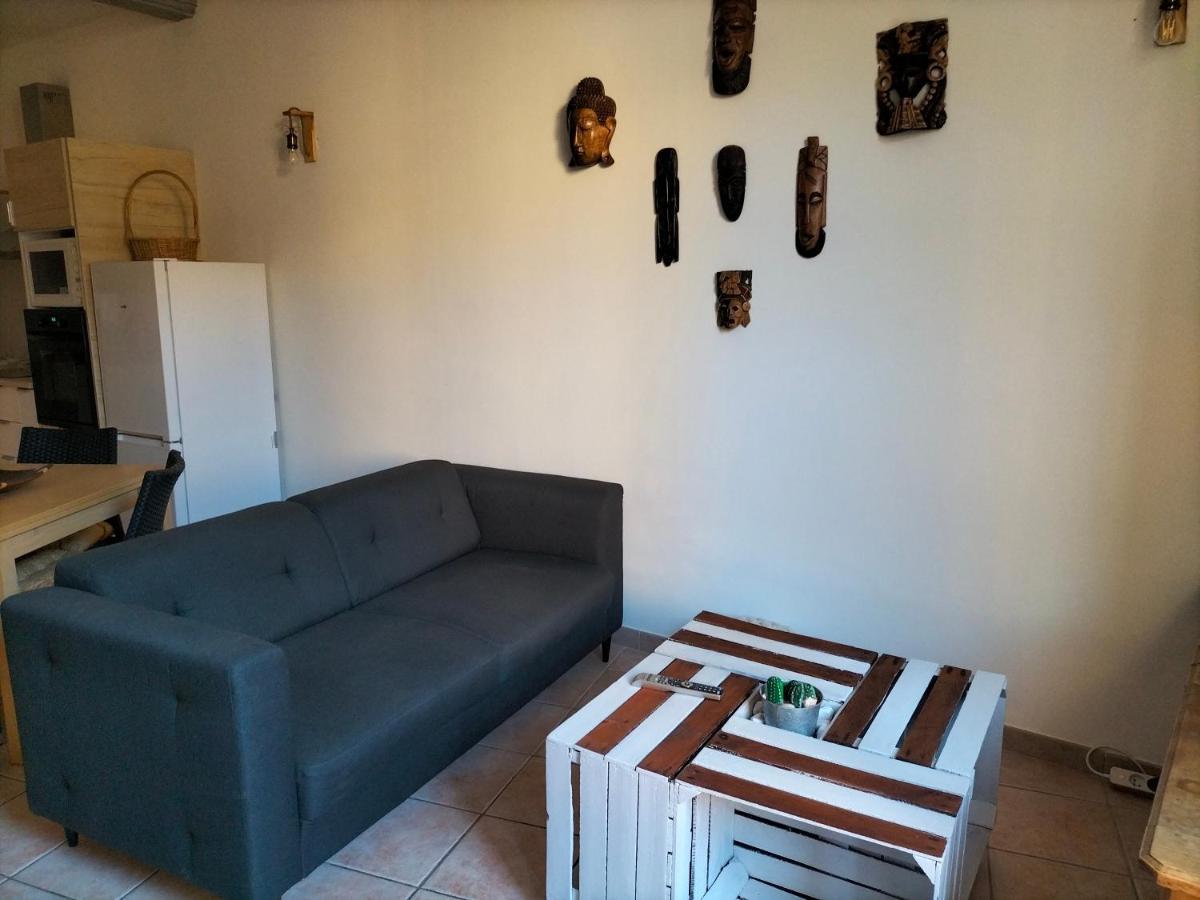 Appartement De Charme แวร์ ปองต์ ดู การ์ ภายนอก รูปภาพ